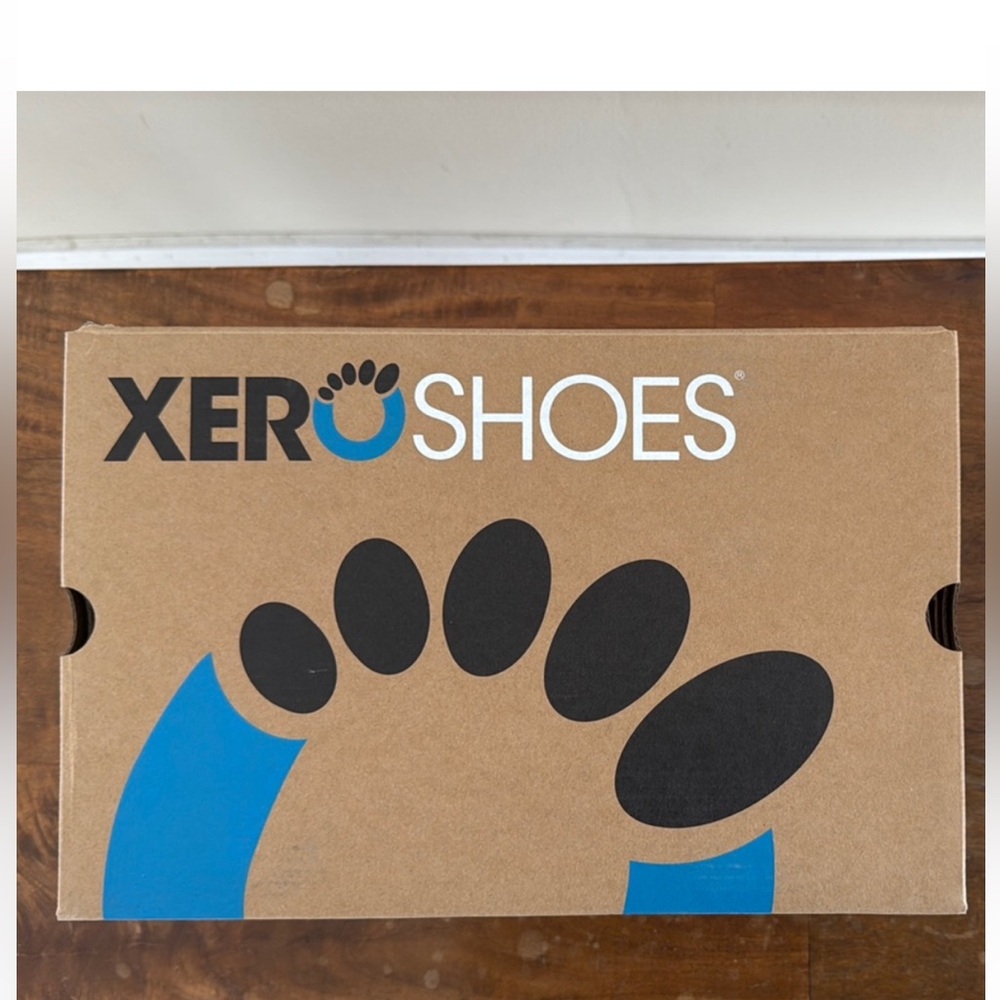 Xero Shoes Men's Athletic - white and gray